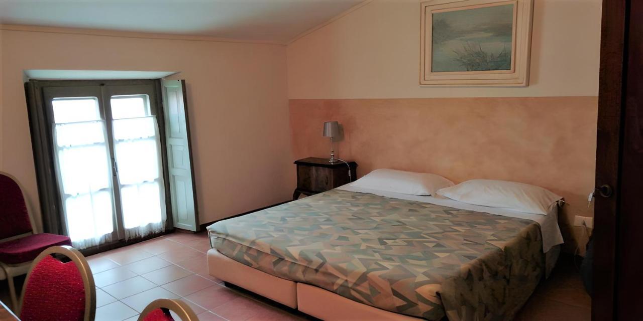 Villa Cantoni Gropello Cairoli Bagian luar foto