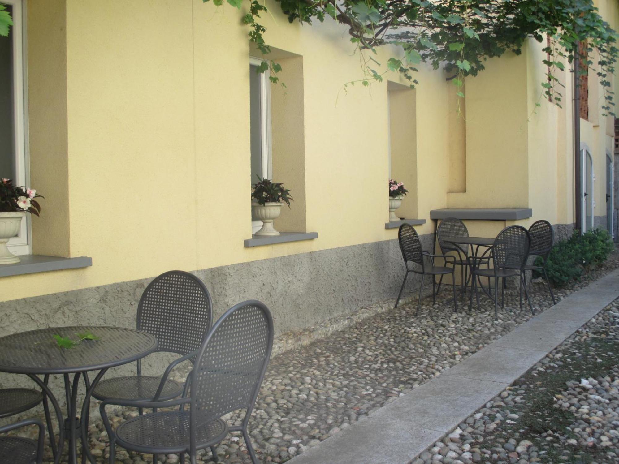 Villa Cantoni Gropello Cairoli Ruang foto