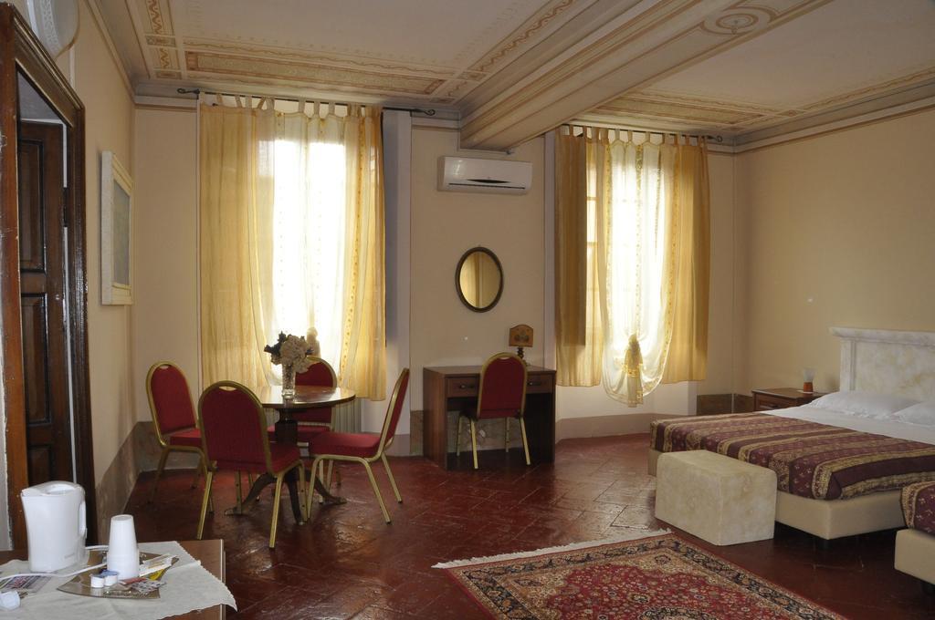 Villa Cantoni Gropello Cairoli Bagian luar foto