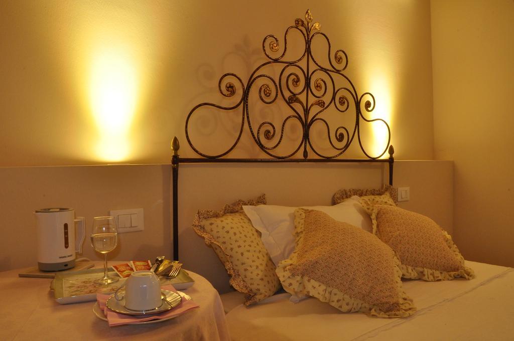 Villa Cantoni Gropello Cairoli Bagian luar foto