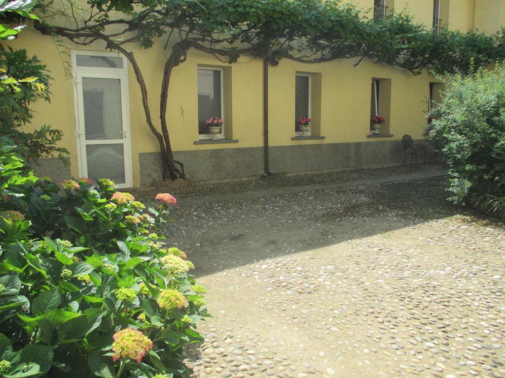 Villa Cantoni Gropello Cairoli Bagian luar foto