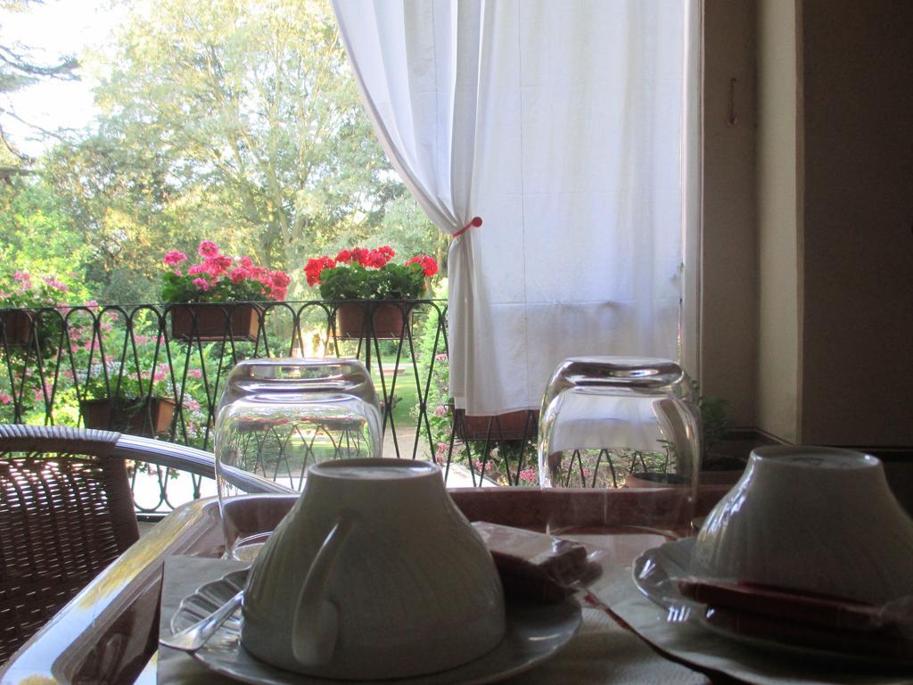Villa Cantoni Gropello Cairoli Bagian luar foto